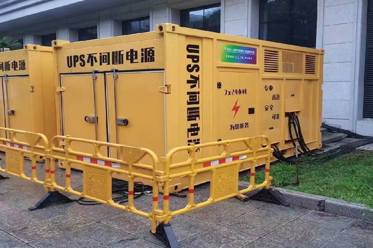 芒市发电机租赁施工现场